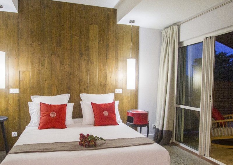 French Coco Hotel Ла Трините Екстериор снимка