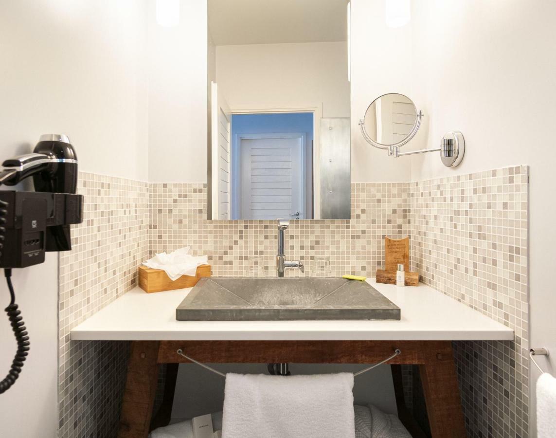French Coco Hotel Ла Трините Екстериор снимка