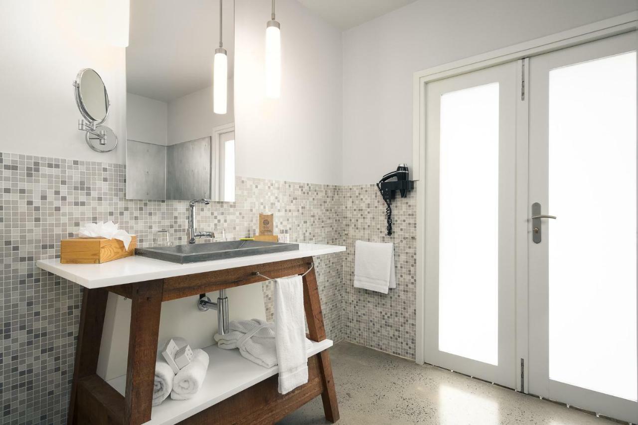 French Coco Hotel Ла Трините Екстериор снимка